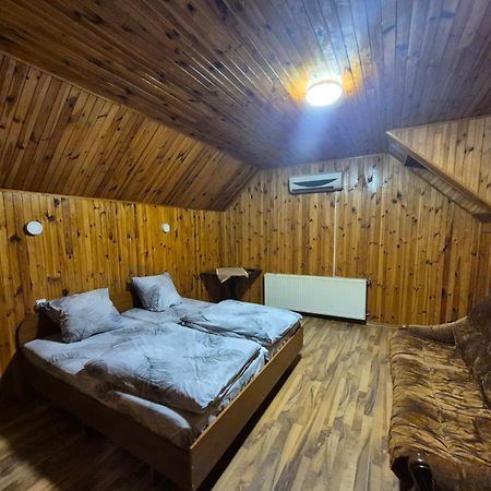 Отель Виктория Berezyna Exterior foto