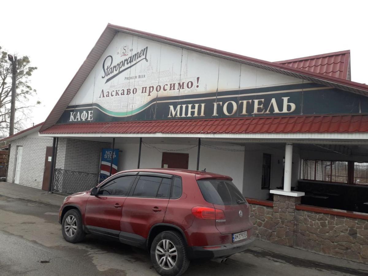 Отель Виктория Berezyna Exterior foto