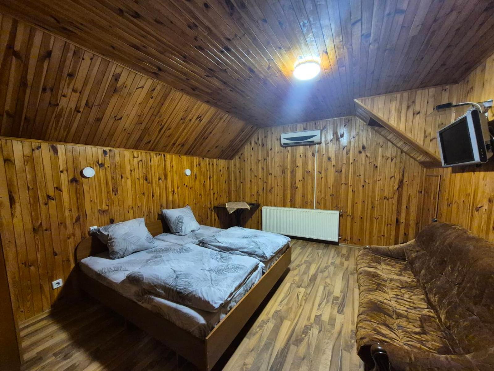 Отель Виктория Berezyna Exterior foto